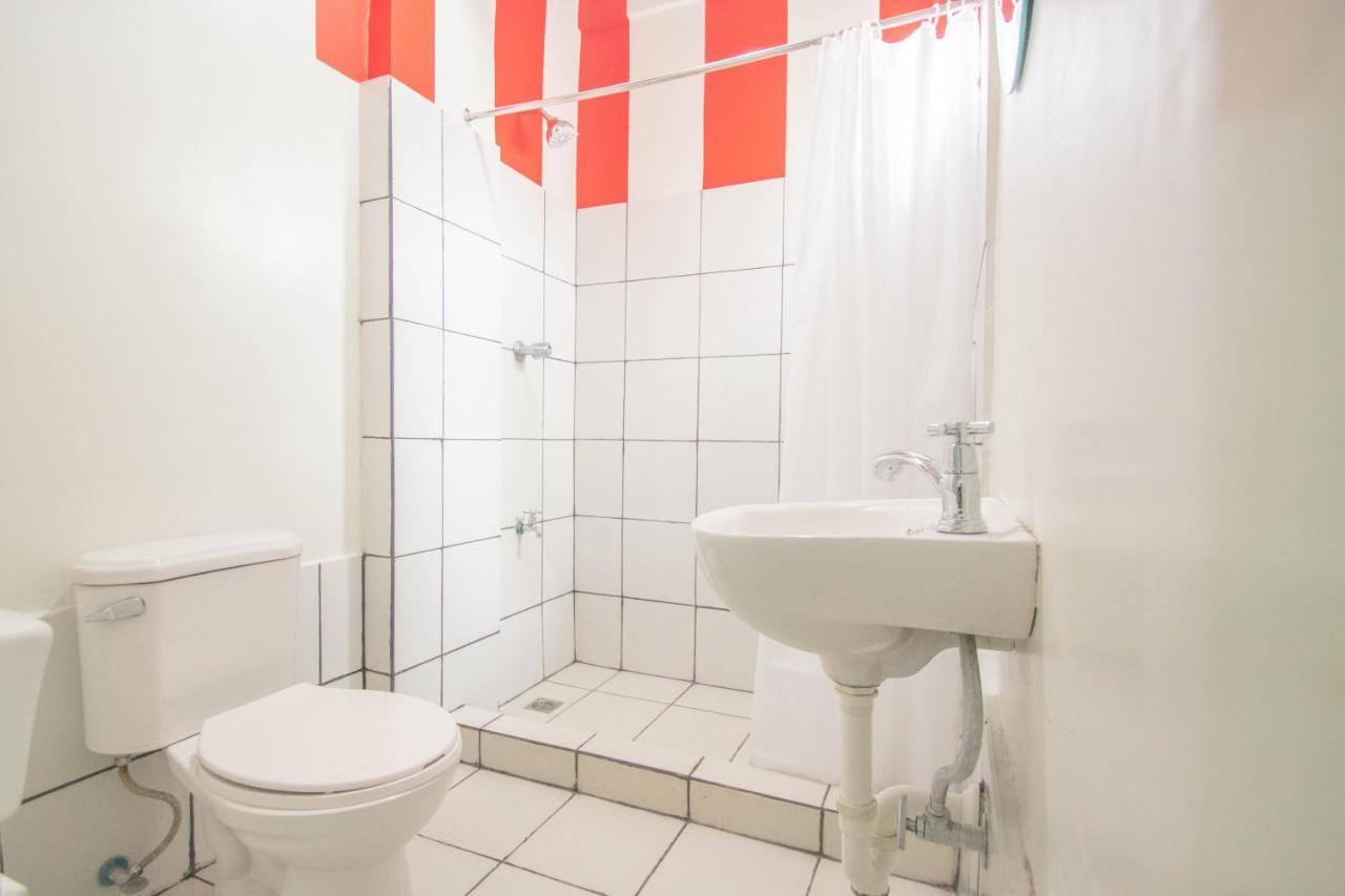 Innspired Hostel Ph In Makati, Metro Manila Makati City Exteriör bild